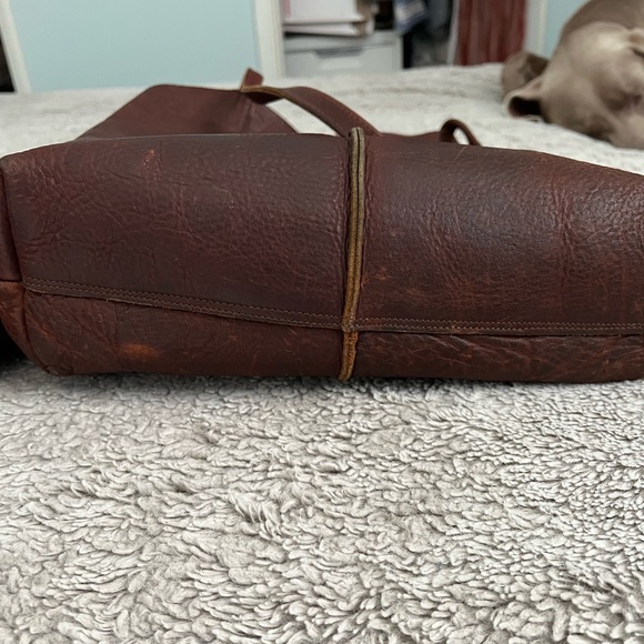 Tall, Large, Distressed Leather Tote by Urban Artisan - Picture 6 of 7